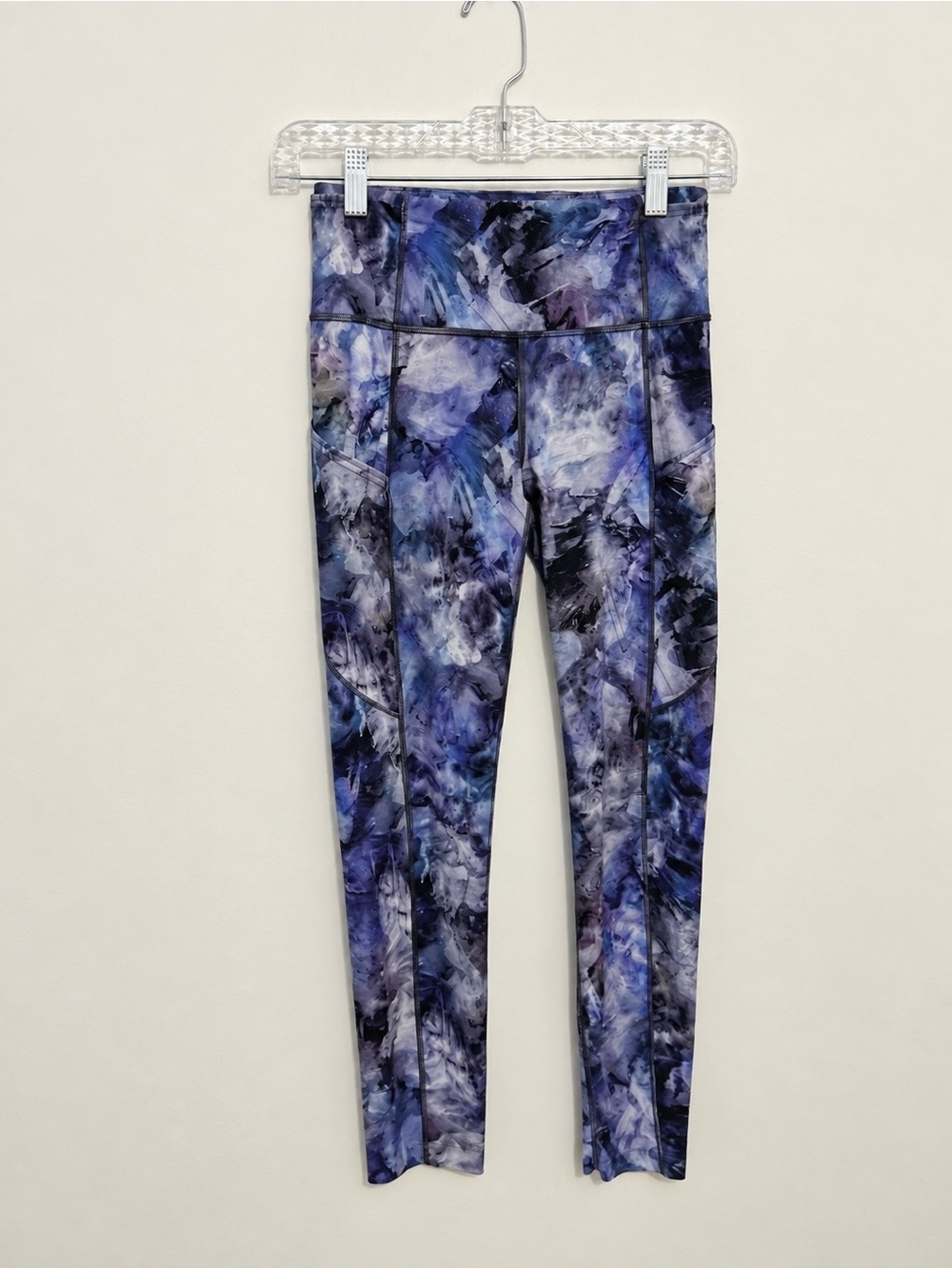 Lululemon Blue Purple Print High-Rise Leggings with Pockets Women’s Size 4